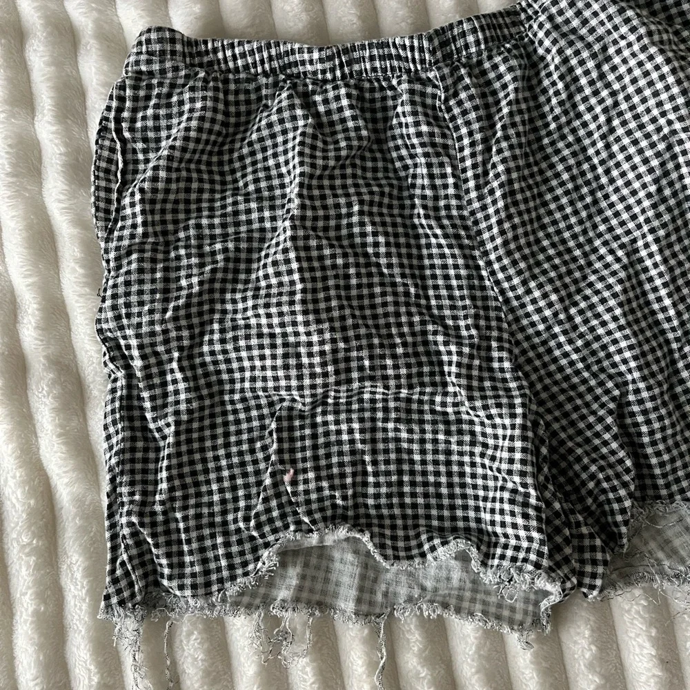A New Day black and White Gingham distressed Women's Shorts